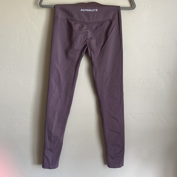 Alphalete Amplify Leggings - Picture 3 of 5